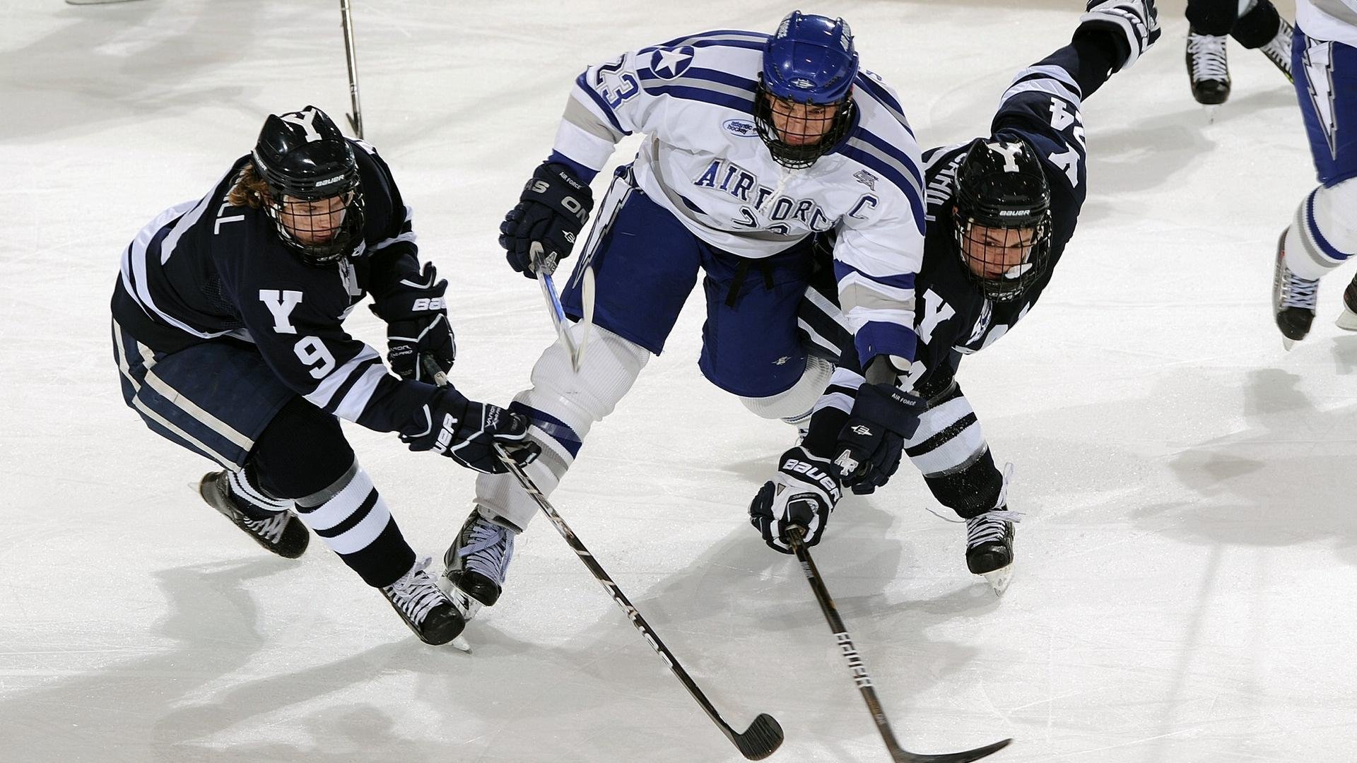 九游app官网下载-冬奥足球“控雪派”？瑞士打出冰上巴萨风格