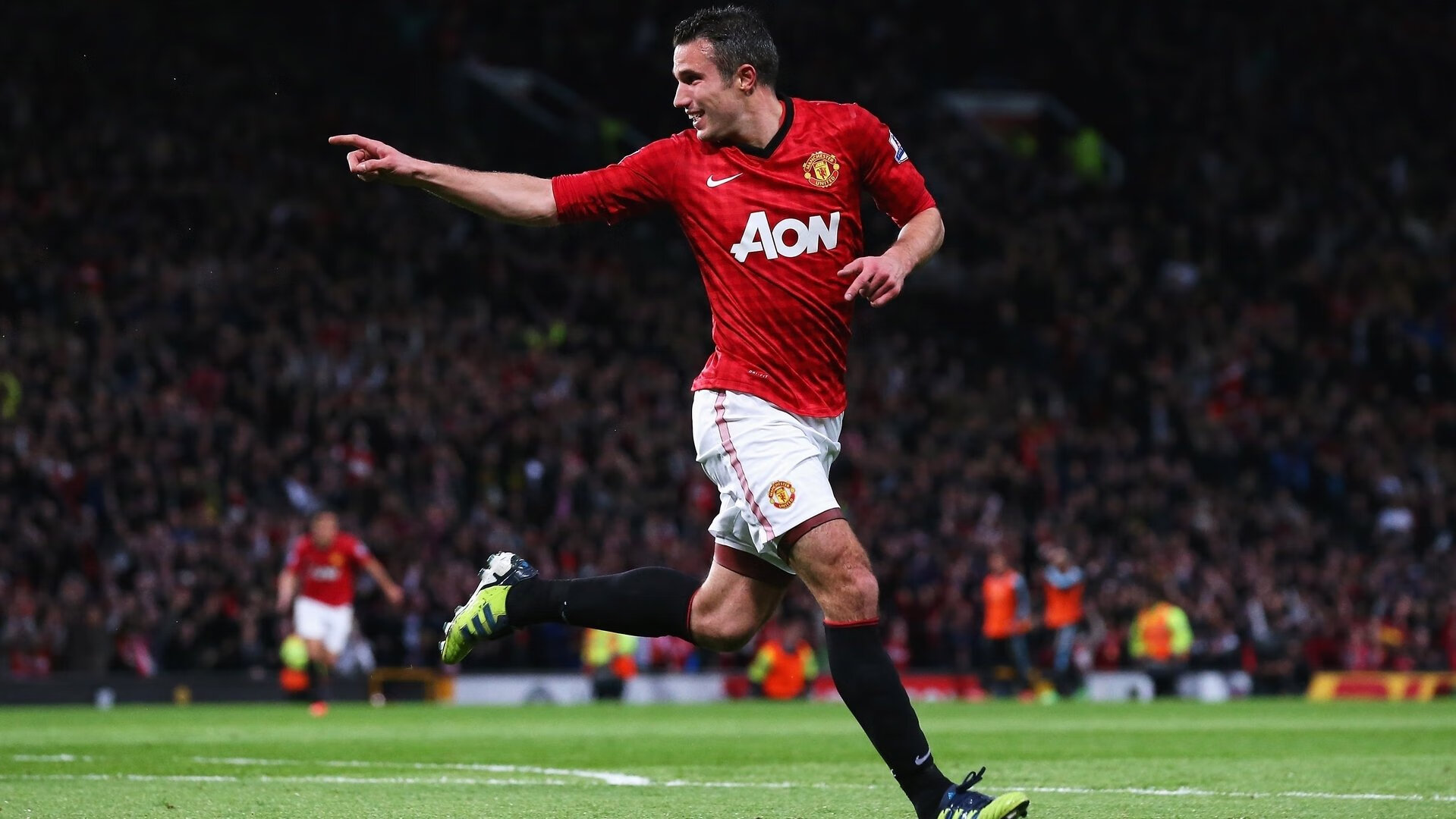 西甲争冠白热化,皇马与巴萨仅差1分,西甲巴萨和皇马比分是多少